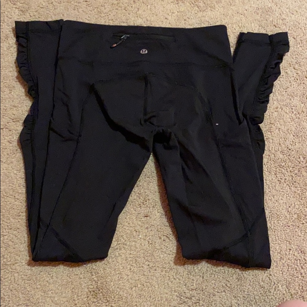 28’ lulu lemon leggings